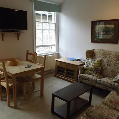 Trereife House Pensionat 3*